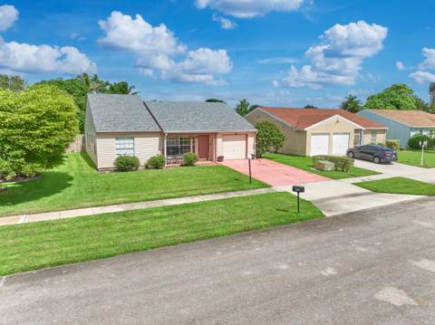 7723 Canal Drive, Lake Worth FL - photo 23 of 68