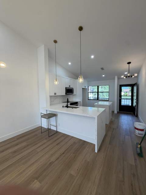 4699 Lucerne Lakes Boulevard #203, Lake Worth FL - photo 11 of 17
