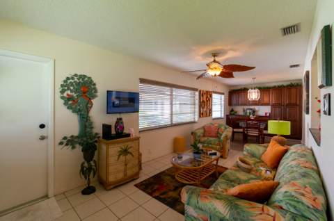 708 SW 18th Street, Boynton Beach FL - photo 12 of 33