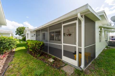 708 SW 18th Street, Boynton Beach FL - photo 21 of 33