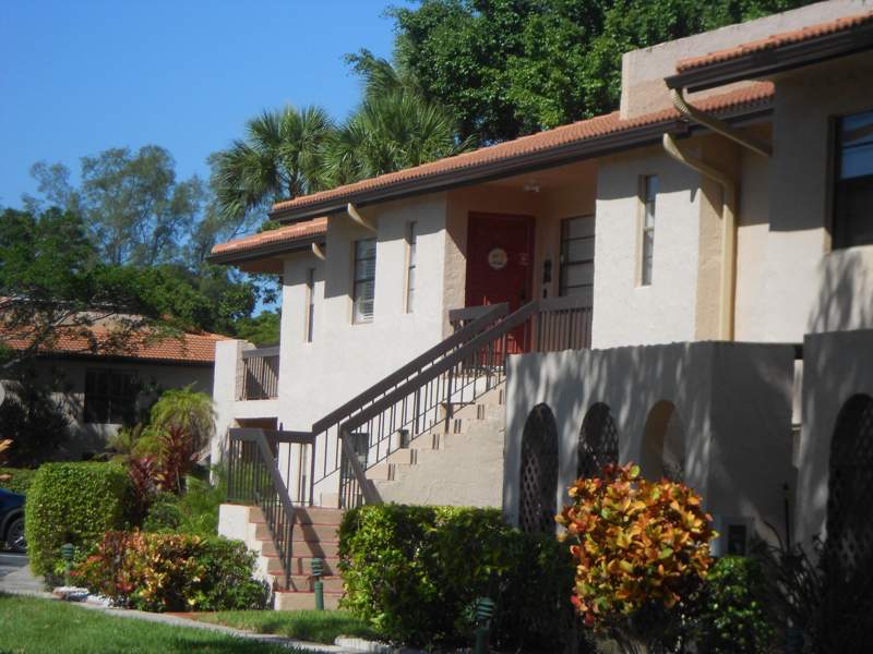 2 bedroom Condominium at 9259 Vista Del Lago #18D, Pines Of Boca Lago Condo, Boca Raton — photo 2