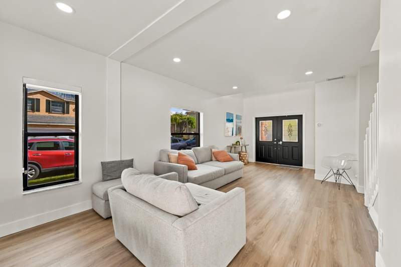 3 bedroom Single Family Residence at 11109 NW 34th Court, Country Club VILLAGE-French Quarter, Coral Springs — photo 5