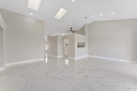 10890 Lakemore Lane #Unit 201, Boca Raton FL - photo 7 of 47