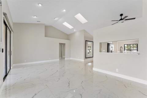10890 Lakemore Lane #Unit 201, Boca Raton FL - photo 8 of 47