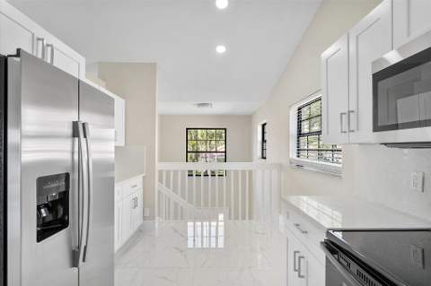 10890 Lakemore Lane #Unit 201, Boca Raton FL - photo 12 of 47