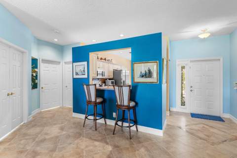 10649 Royal Caribbean Circle, Boynton Beach FL - photo 6 of 42