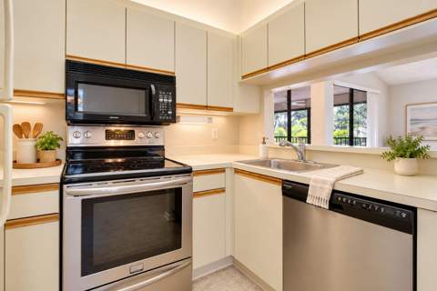 5422 Venetia Court #E, Boynton Beach FL - photo 6 of 16