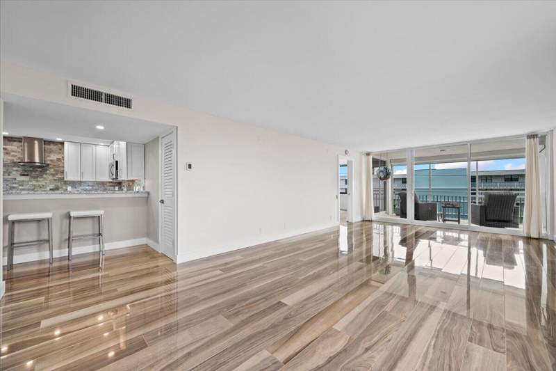 4 bedroom Condominium at 911 Ocean Drive #601, Juno By The Sea North The Manor Condo, Juno Beach — photo 4
