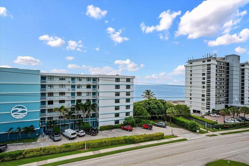 4 bedroom Condominium at 911 Ocean Drive #601, Juno By The Sea North The Manor Condo, Juno Beach — photo 5