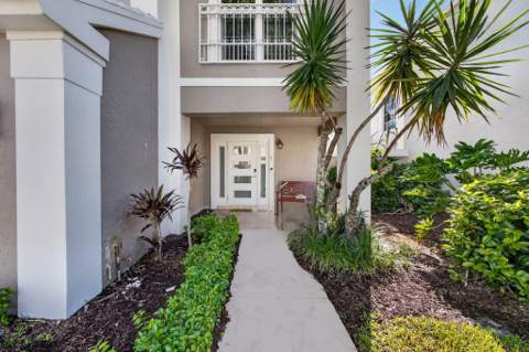 59 Windsor Lane, Palm Beach Gardens FL - photo 12 of 75
