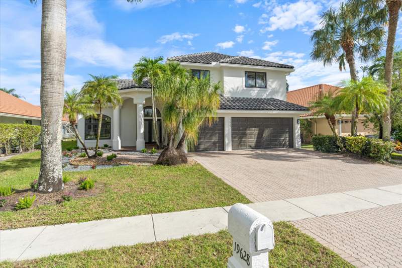 4 bedroom Single Family Residence at 19628 Biscayne Bay Drive, Boca Isles South Ph 5C, Boca Raton — photo 2