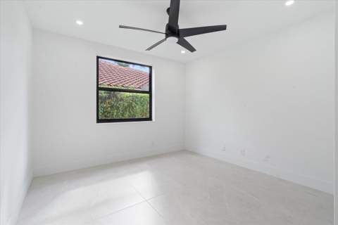 19628 Biscayne Bay Drive, Boca Raton FL - photo 14 of 37