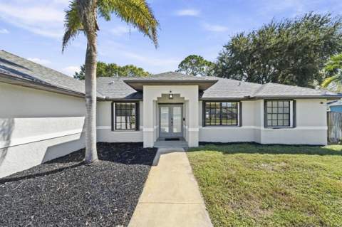5606 Sunset Boulevard, Fort Pierce FL - photo 11 of 28