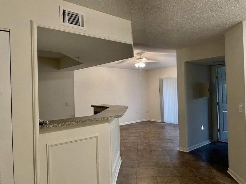 1 bedroom Condominium at 3718 NW Adriatic Lane #302, Portofino At Jensen Beach Condo, Jensen Beach — photo 4