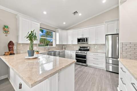8189 Parini Way, Lake Worth FL - photo 12 of 53