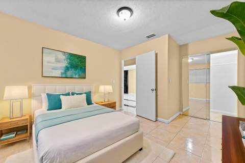 5918 S Rue Road, West Palm Beach FL - photo 16 of 27