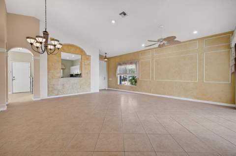 326 NW Treeline Trace, Port St. Lucie FL - photo 13 of 29