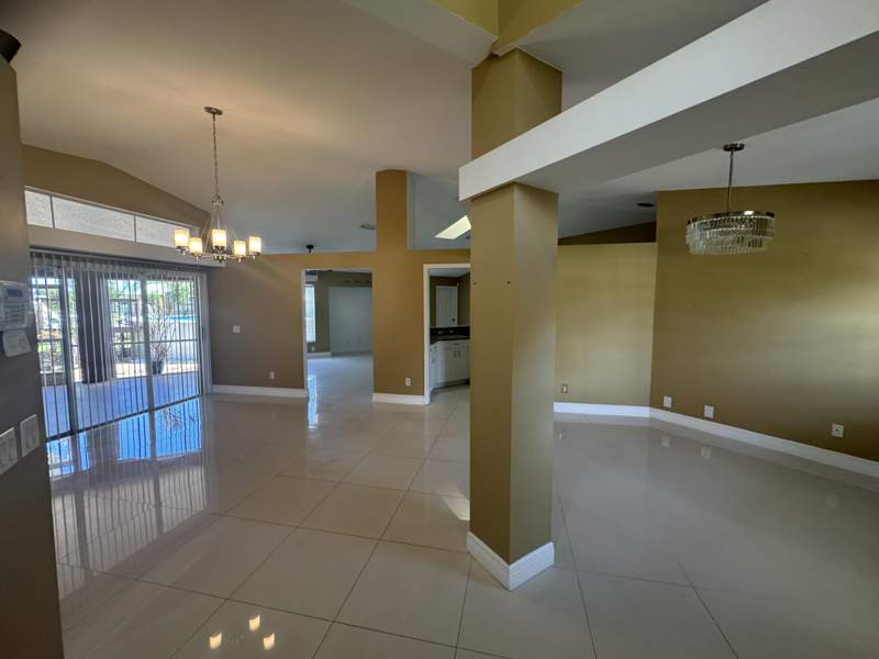 4 bedroom Single Family Residence at 591 NW Grenada Street, Port St Lucie Section 25, Port St. Lucie — photo 5