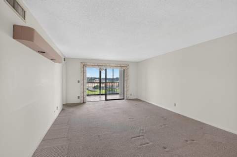 7260 Kinghurst Drive #404, Delray Beach FL - photo 9 of 86