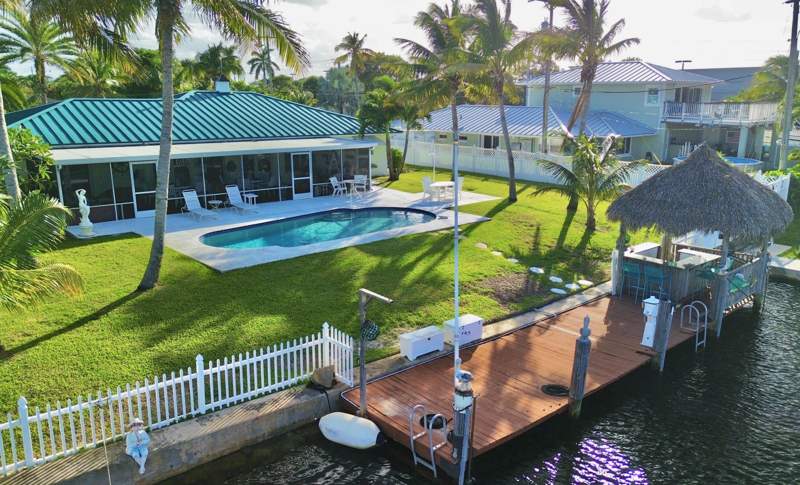 3 bedroom Single Family Residence at 110 Shore Drive, Riviera Shores, Riviera Beach — photo 3