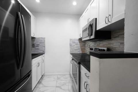 2170 NE 51st Court #B23, Fort Lauderdale FL - photo 17 of 31
