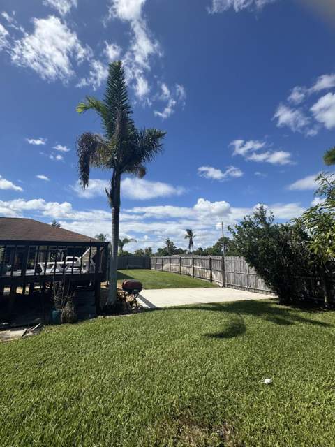 591 NW Grenada Street, Port St. Lucie FL - photo 23 of 36