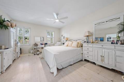 79 Tall Oaks Circle, Tequesta FL - photo 12 of 30