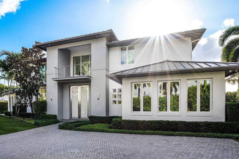 6 bedroom Single Family Residence at 1900 Sabal Palm Drive, Royal Palm Yacht & Country Club, Boca Raton — photo 5