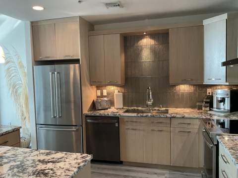 300 S Australian Avenue #328, West Palm Beach FL - photo 8 of 27