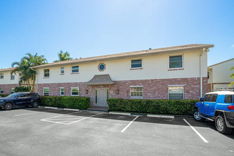 1 bedroom Condominium at 2019 S Seacrest Boulevard #C, Squire Hill Condo, Boynton Beach — photo 2
