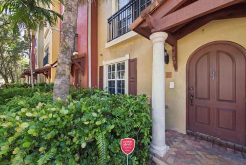 601 S Federal Highway #25, Lake Worth FL - photo 11 of 48