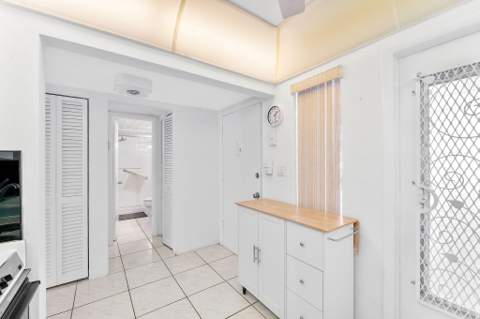 1889 S Ocean Drive #203, Hallandale Beach FL - photo 8 of 26