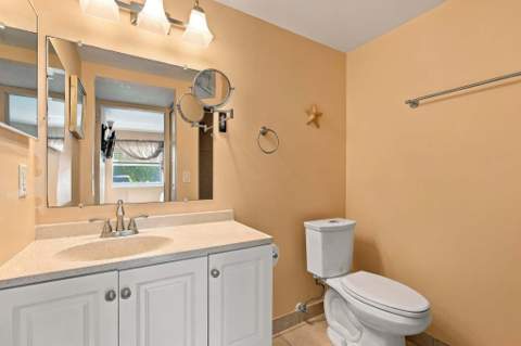 532 Capri L, Delray Beach FL - photo 16 of 45