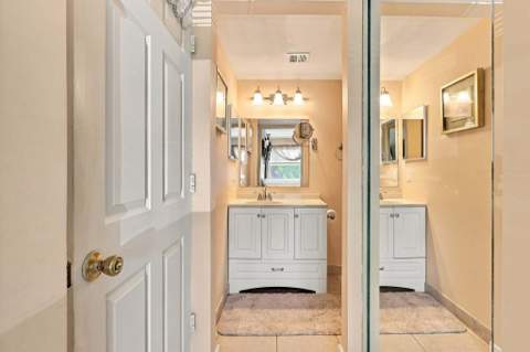 532 Capri L, Delray Beach FL - photo 15 of 45