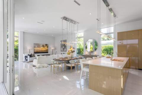 1241 Cocoanut Road, Boca Raton FL - photo 9 of 70