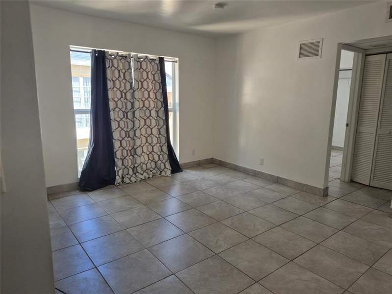 2 bedroom Condominium at 4429 Treehouse Lane #28 F, Arbor Keys Condo, Tamarac — photo 2