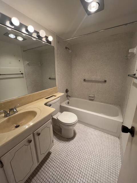 4006 Farnham #4006, Deerfield Beach FL - photo 16 of 32