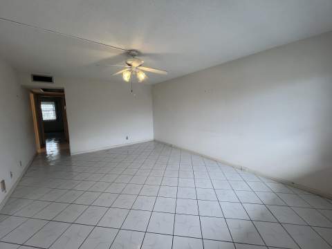 4006 Farnham #4006, Deerfield Beach FL - photo 10 of 32