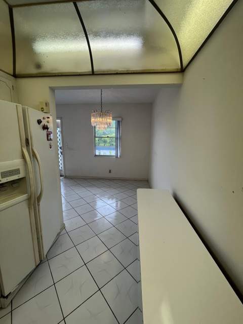 4006 Farnham #4006, Deerfield Beach FL - photo 9 of 32
