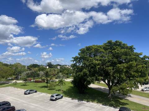 4006 Farnham #4006, Deerfield Beach FL - photo 22 of 32