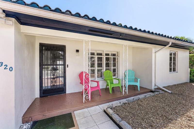 5 bedroom Single Family Residence at 320 S Ocean Breeze, Lake Worth Town Of, Lake Worth Beach — photo 5