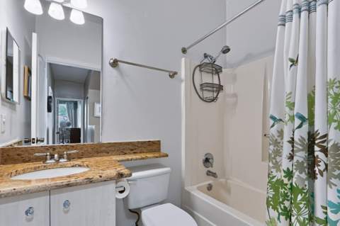 1024 Park Hill Drive, Haverhill FL - photo 15 of 24