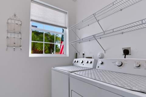 1024 Park Hill Drive, Haverhill FL - photo 16 of 24