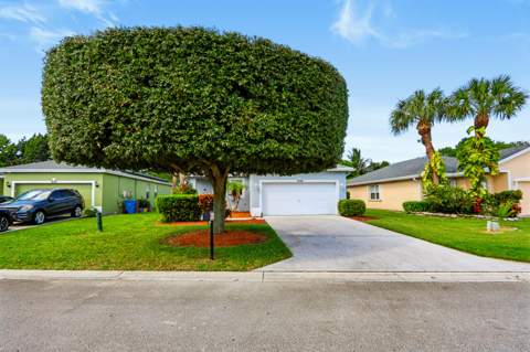 1024 Park Hill Drive, Haverhill FL - photo 23 of 24