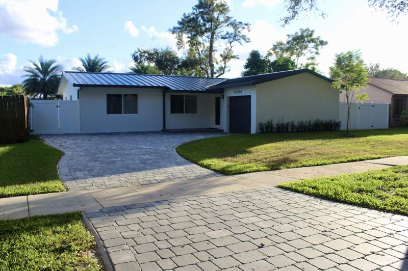 3 bedroom Single Family Residence at 10334 SW 50th Street, Country III, Cooper City — photo 2