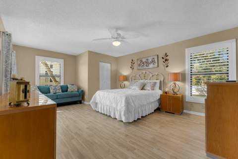 7340 Amberly Lane #210, Delray Beach FL - photo 20 of 67