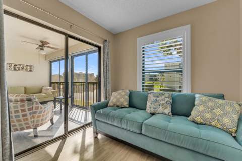 7340 Amberly Lane #210, Delray Beach FL - photo 24 of 67