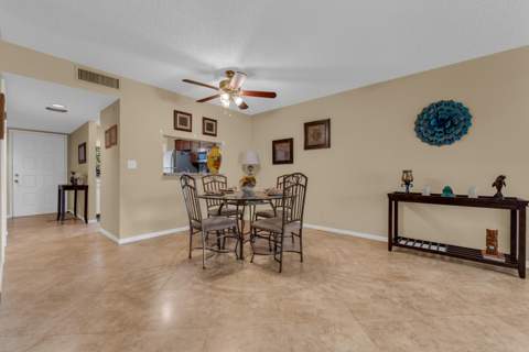 7340 Amberly Lane #210, Delray Beach FL - photo 19 of 67