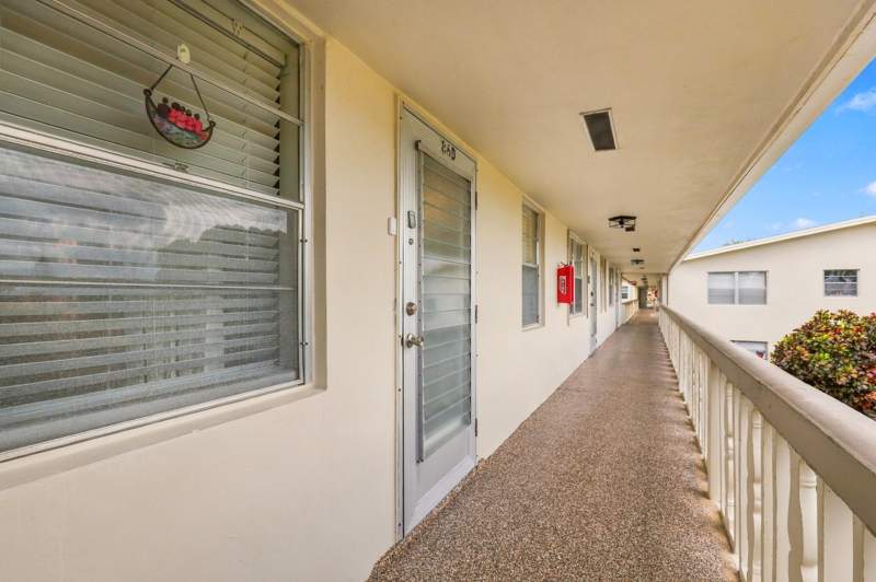 2 bedroom Condominium at 86 Sheffield D, Sheffield Condos A To Q, West Palm Beach — photo 4
