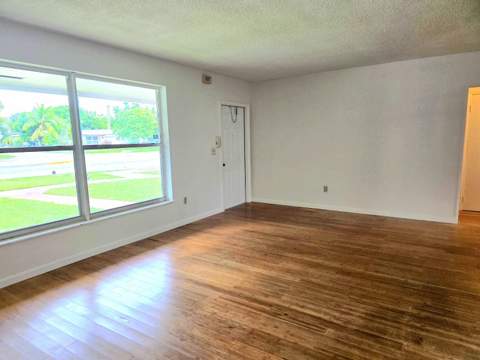 7700 Sunset Strip, Sunrise FL - photo 7 of 24